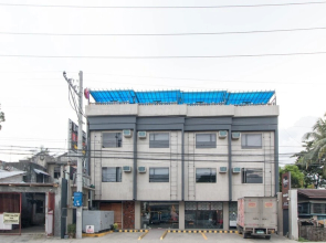 Bhive Hotel by RedDoorz