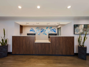 Best Western Inn & Suites Lemoore