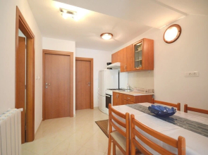 Apartments and Room Mirjana