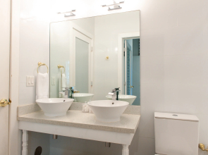 Oceanside Hotel and Suites