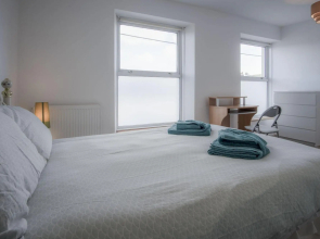 Ty Golau - 3 Bed Holiday Home - Pembroke