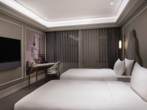 Mercure Shanghai Yu Garden