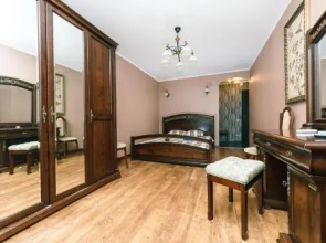 Apartment on Cheliabinska 19