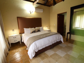 Mmakuba Game Lodge