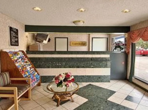 Travelodge by Wyndham Fort Lauderdale