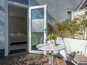 Holiday Home in Oostkapelle Near the Beach