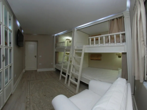 Limani Friends Apartment