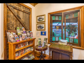 Tamborine Mountain B&B
