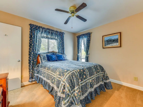 Lakefront Troutman Home w/ Private Dock & Slip!