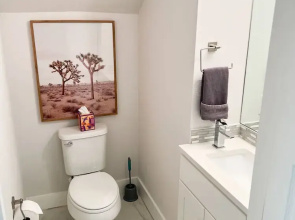 Upstay - Eastside Home w Patio  BBQ - Mins to DT, Austin