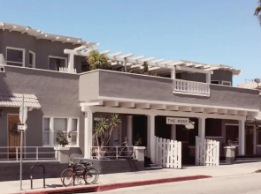 Gjelina Hotel