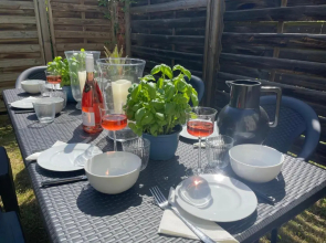 BAUHAUS Design-Luxus Apartment, 20er Jahre Stil, Garten