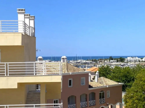 Vilamoura Central 6 With Pool by Homing