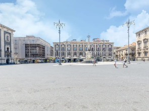 Charming Apartment in Catania Near Castle Ursino