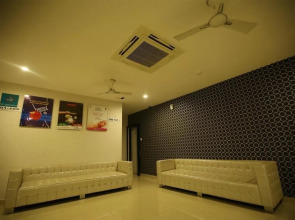 OYO Premium MMM Hospital