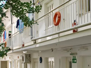 Karampela Rooms