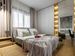 Luxury Piata Romana 2BR Urban Sanctuary by HOLT