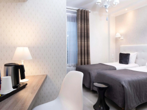 Warwick Champs-Elysées Paris