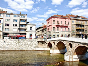 Apartment Latin Bridge