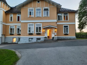 Hunnebergs Gård Hostel & Camping