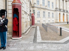 The Churchill Penthouse by Daniel&Jacob’s