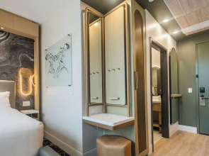 POSH on Kirkwood A Boutique Hotel