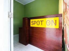 OYO 2592 Homestay Bunda Puja