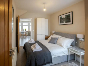 Bright and Luxurious Flat in the Heart of Reading