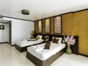 Tanawan Phuket Hotel