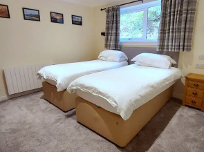 Loch Rannoch Highland Club Red Deer Lodge 02