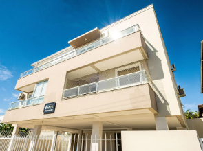 Lindo Apato Com Varanda E Churrasq Rse203