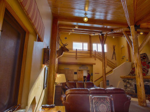 Teewinot Lodge by Grand Targhee Resort