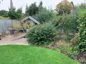 Sweet Modern Country Cottage with Garden