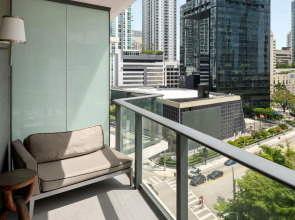 Отель Dua Miami Brickell, An Autograph Collection Hotel