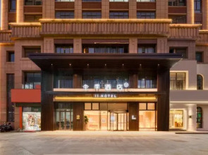JI Hotel (Shaoxing Paojiang Shijijie)