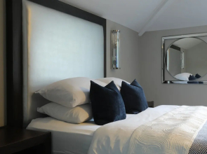 Glass Island Boutique Luxury B&B