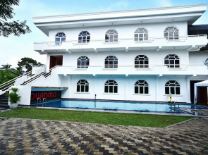OYO 456 Owinmo Hotel & Reception Hall
