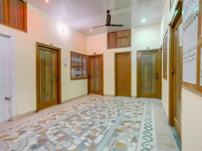 Hotel Grand Plaza 2 by OYO Rooms