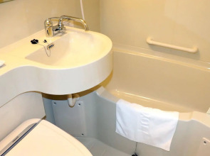 Toyoko Inn Osaka Tsutenkaku Mae