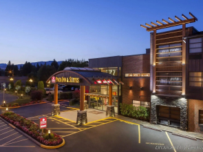 Poco Inn and Suites Hotel & Conference Centre