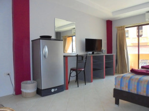 Robin’s Nest Guesthouse & Restaurant