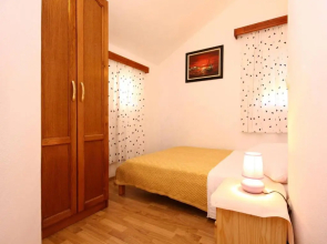 Apartments Škarpa 1601