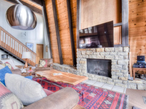 Dollar Point Lookout 3 Bedroom Cabin by Redawning