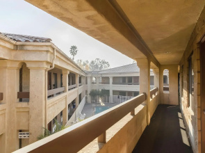 Premier Inns Thousand Oaks