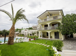 Apartments Bago