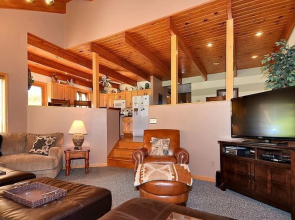 Lost River Lodge