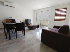 F7-2 Bedroom two single beds shared bathroom in shared Flat