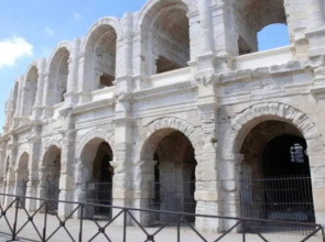 Appartement Tout Confort Avec Parking Fermé