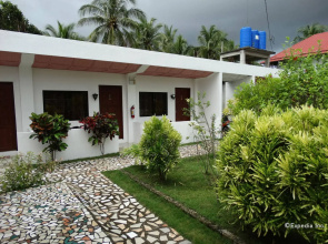 OYO 502 Roberto's Resort