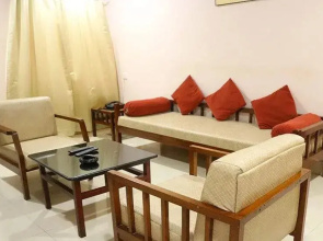 Hotel Ratna